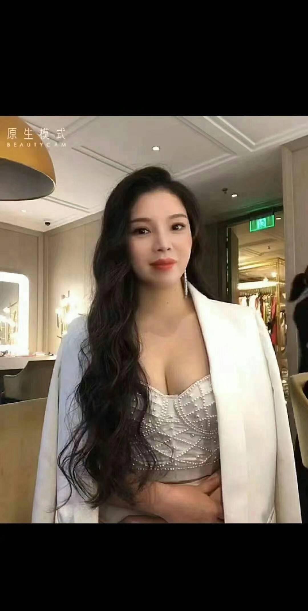 性感贵妇妆，带你体验老爷的乐趣