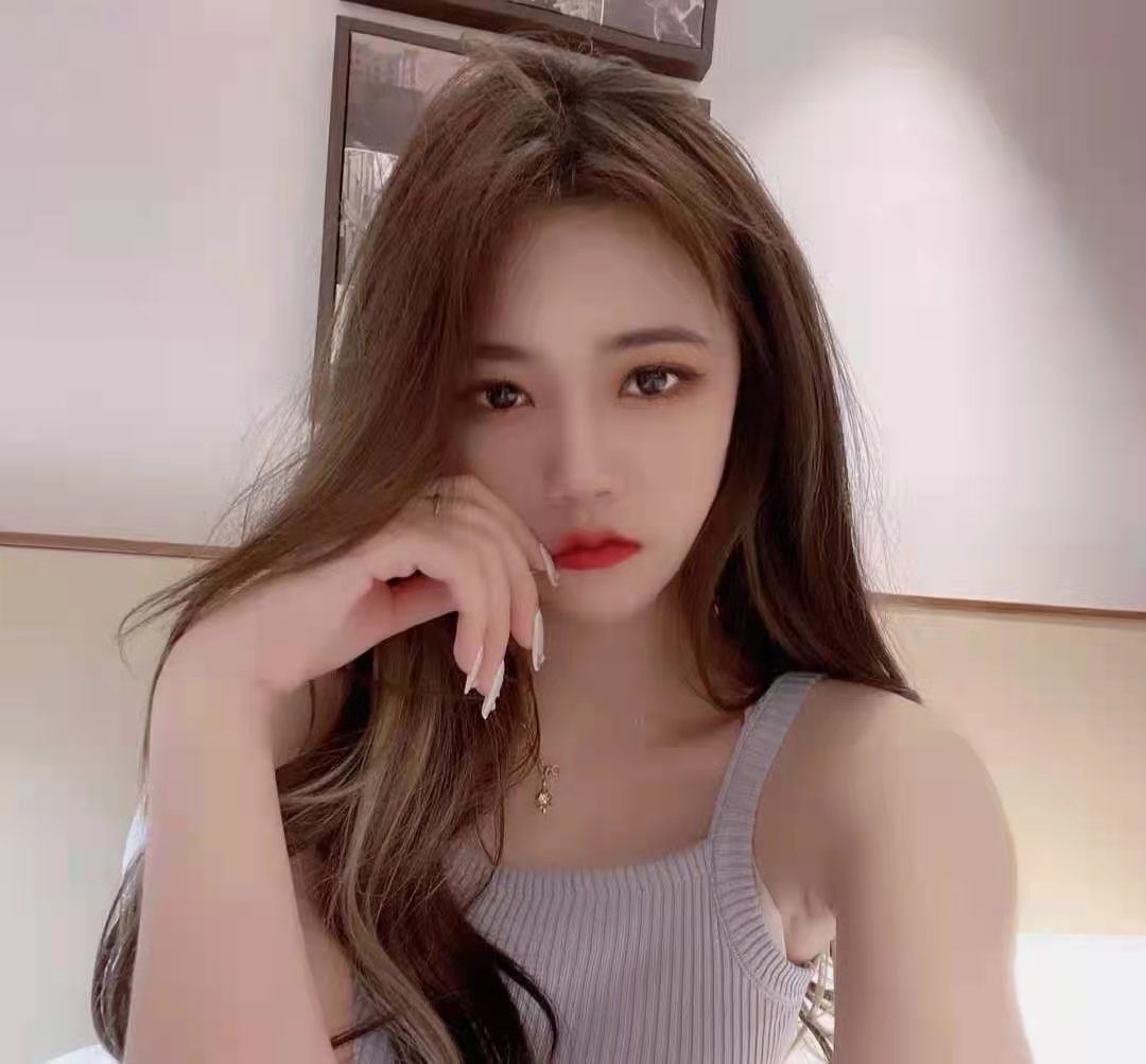 清纯小嫩妹，身材一流~粉色可中出