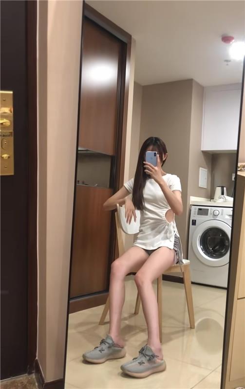 黄埔 长腿嫩模 楠宝宝